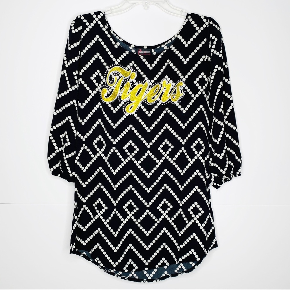 Gameday Couture Mizzou Tigers Chevron Blouse Sz L